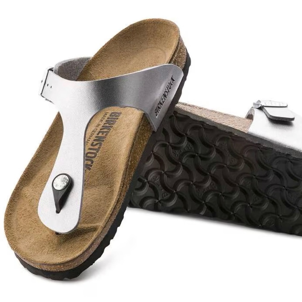 Birkenstock Silver Gizeh Thong Sandals